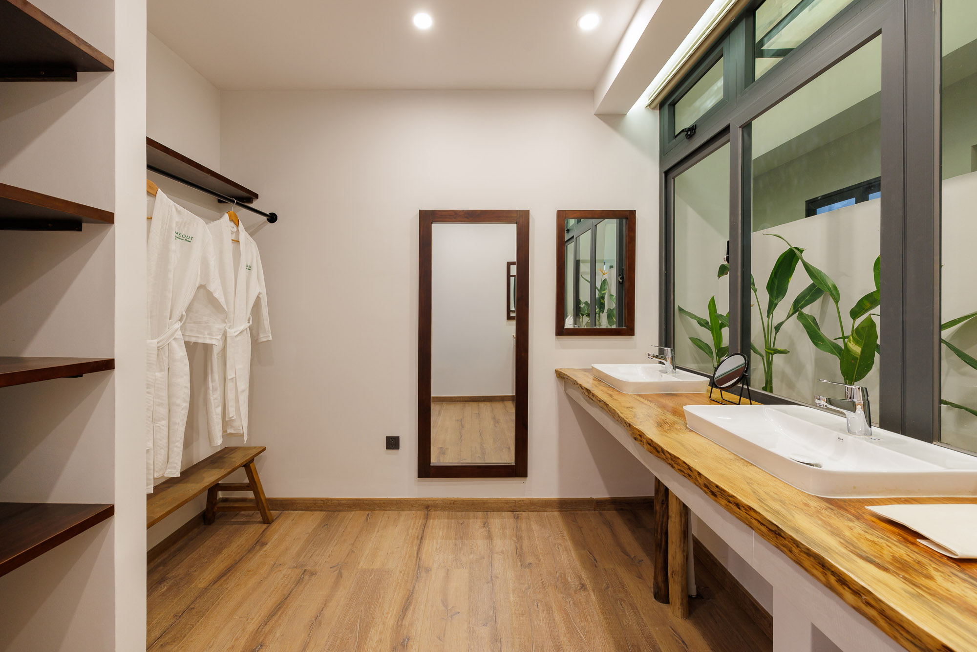 Signature Suite — hình 2