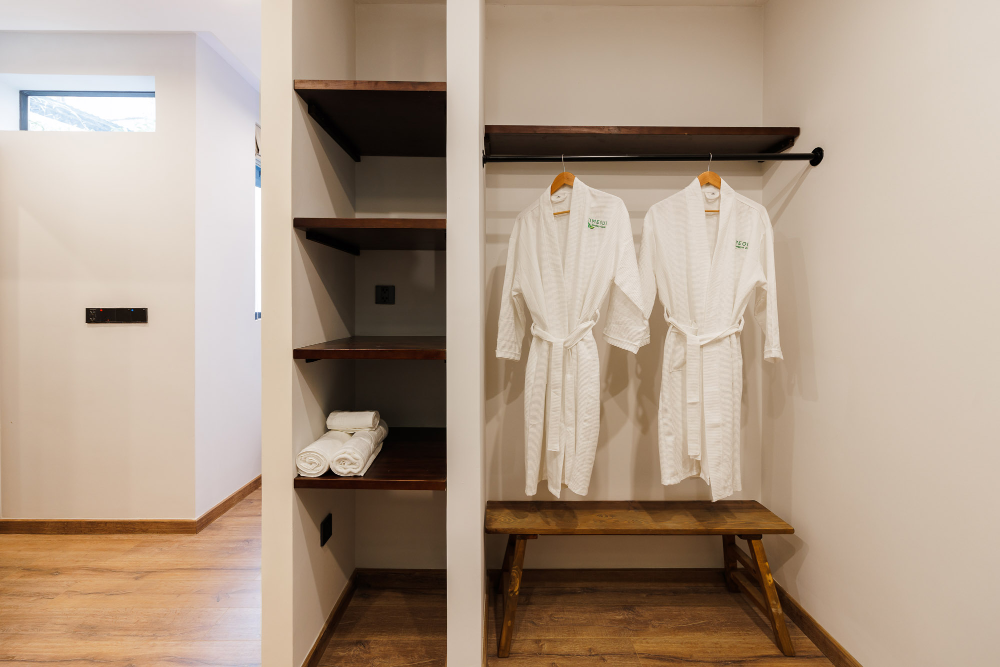 Signature Suite — hình 4